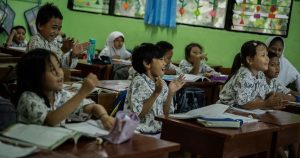 Literasi Ekonomi Sejak Dini, Strategi Efektif di Sekolah Dasar