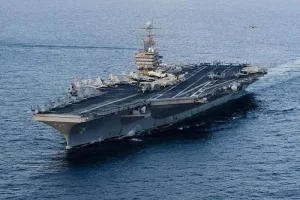 Rudal Balistik Iran Hantam Kapal Induk USS Abraham Lincoln di Laut Arab