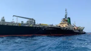 ran Tutup Selat Hormuz Buntut Gugurnya Khamenei, Pasokan Minyak Dunia Terancam!