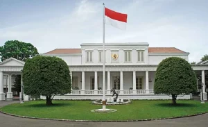 Istana Merdeka e7c18f0ab8