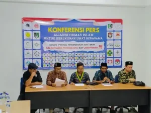 Aliansi Ormas Islam untuk Kerukunan Umat Beragama dalam jumpa pers di Jakarta, Kamis (7/5/2026). (Foto: Inilah.com/ Diana Rizky)