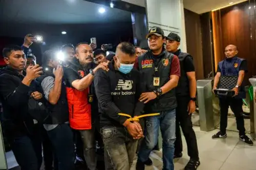 small pelaku penyekapan 0cbee939b6