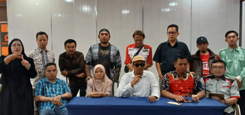 98e80a11 ba5f 49f3 8122 4cc5e85c4036