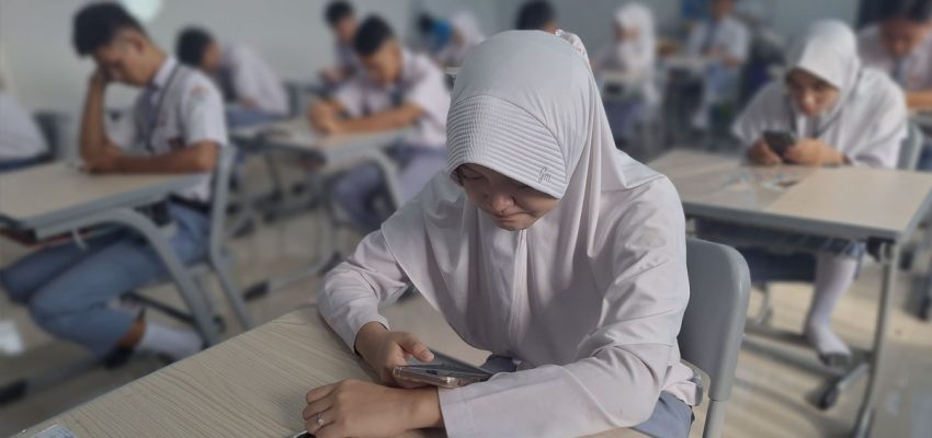 Edukasi Kesehatan Mental bagi Pelajar di Era Digital