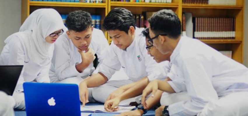 Tips Membuat Materi Pelajaran Viral di Media Sosial untuk Siswa