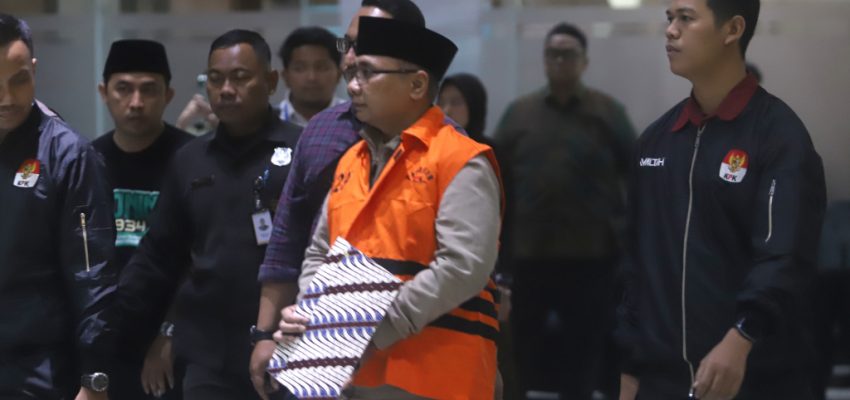 KPK Resmi Tahan Mantan Menag Yaqut Cholil Qoumas
