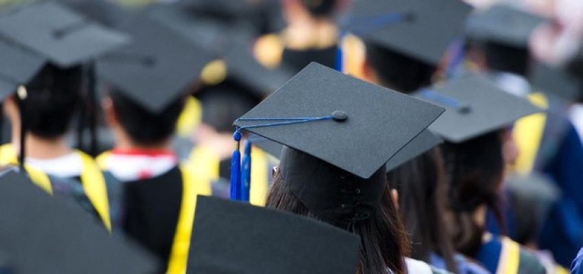 ilustrasi wisuda 1 169