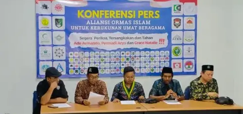 Aliansi Ormas Islam untuk Kerukunan Umat Beragama dalam jumpa pers di Jakarta, Kamis (7/5/2026). (Foto: Inilah.com/ Diana Rizky)