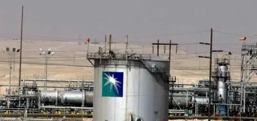 Kilang Raksasa Saudi Aramco Tutup Darurat Usai Dihantam Drone Iran