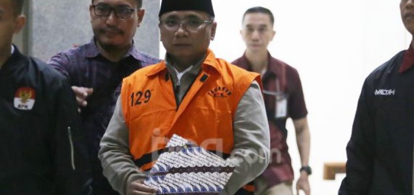 tersangka kasus dugaan korupsi kuota haji dan penyelenggaraa 2uha